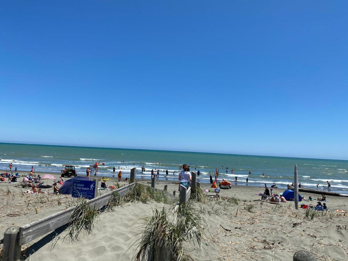 Nikau'S On Palmer Foxton Beach Экстерьер фото
