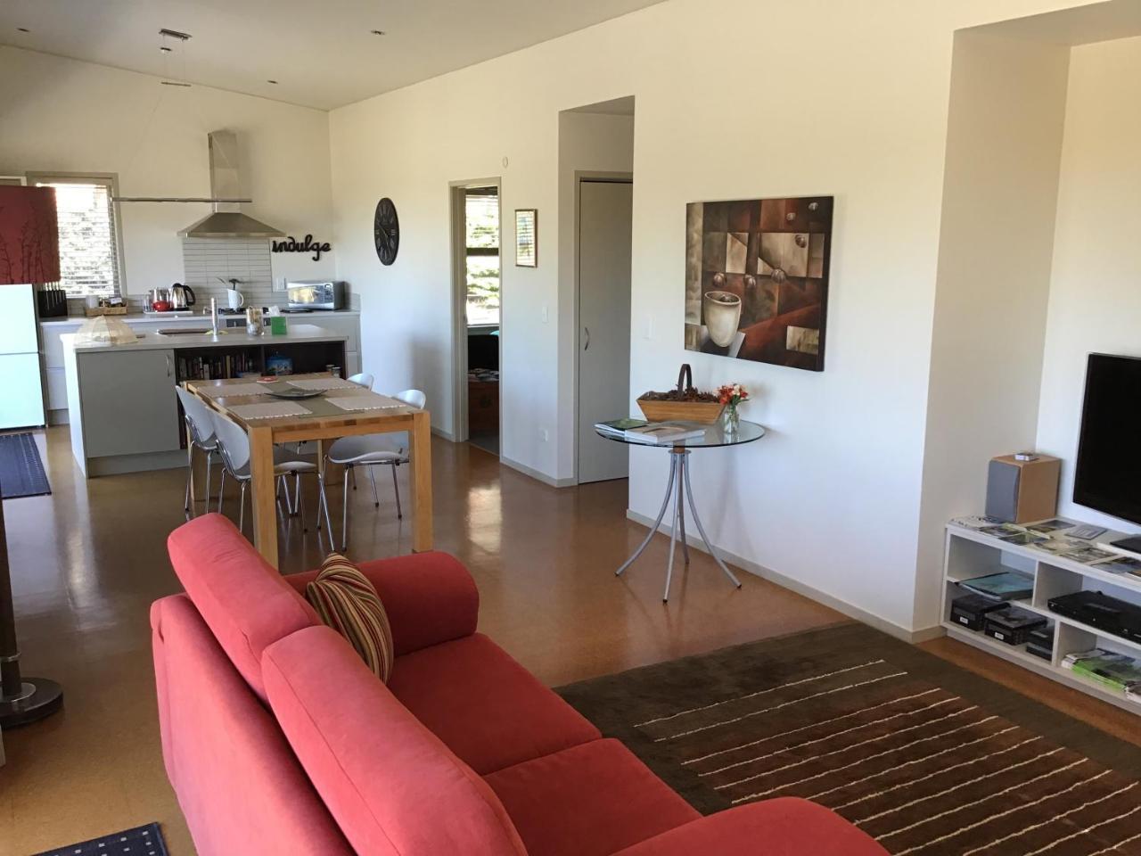 Nikau'S On Palmer Foxton Beach Экстерьер фото